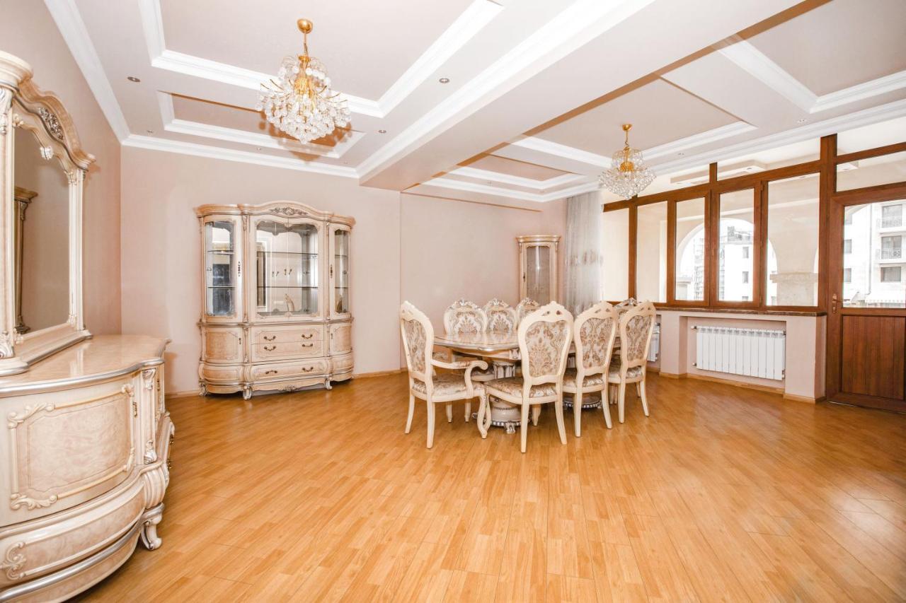 Stay Inn Apartments On Amiryan 4-6 Yerevan Ngoại thất bức ảnh