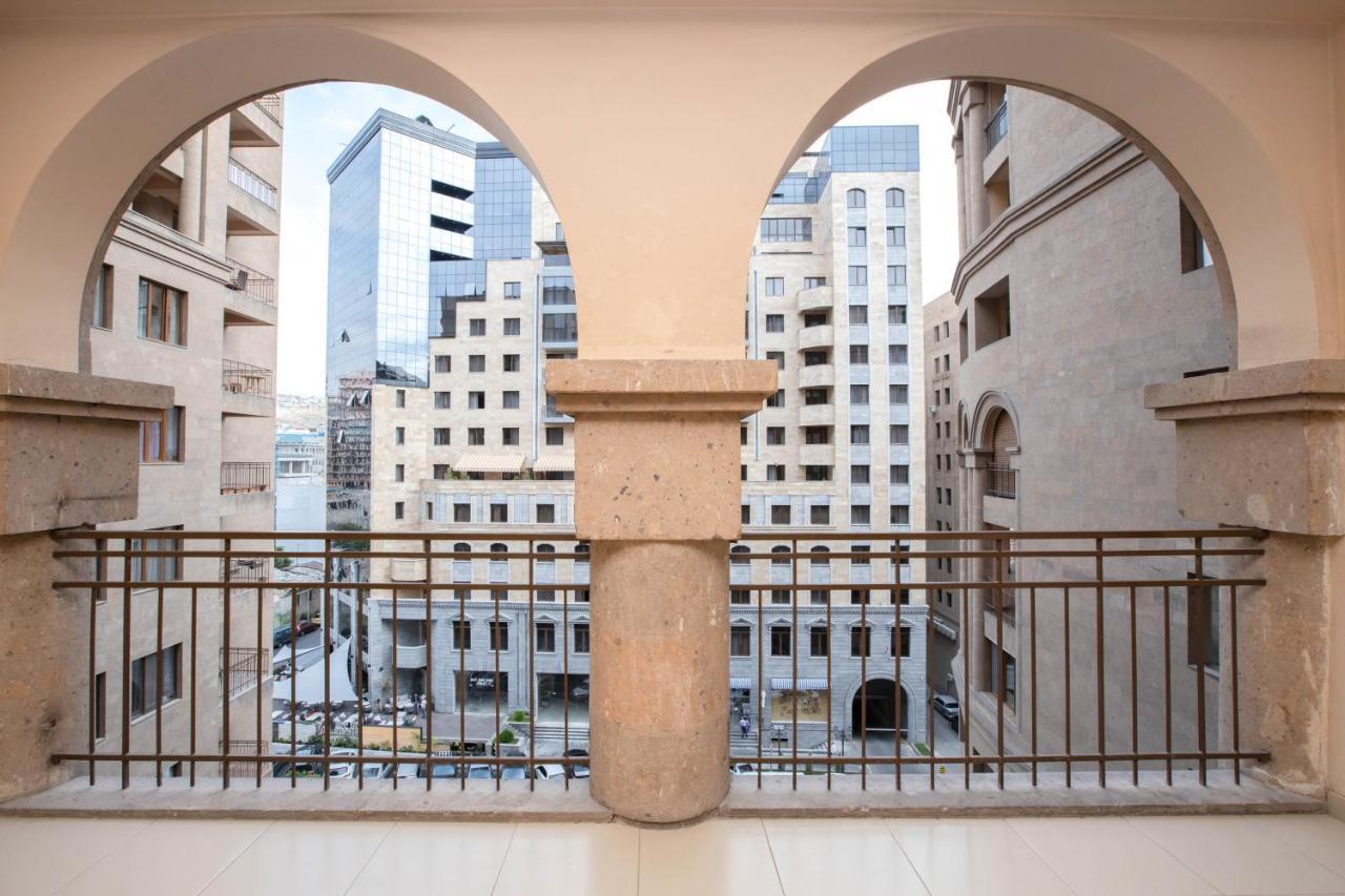 Stay Inn Apartments On Amiryan 4-6 Yerevan Ngoại thất bức ảnh
