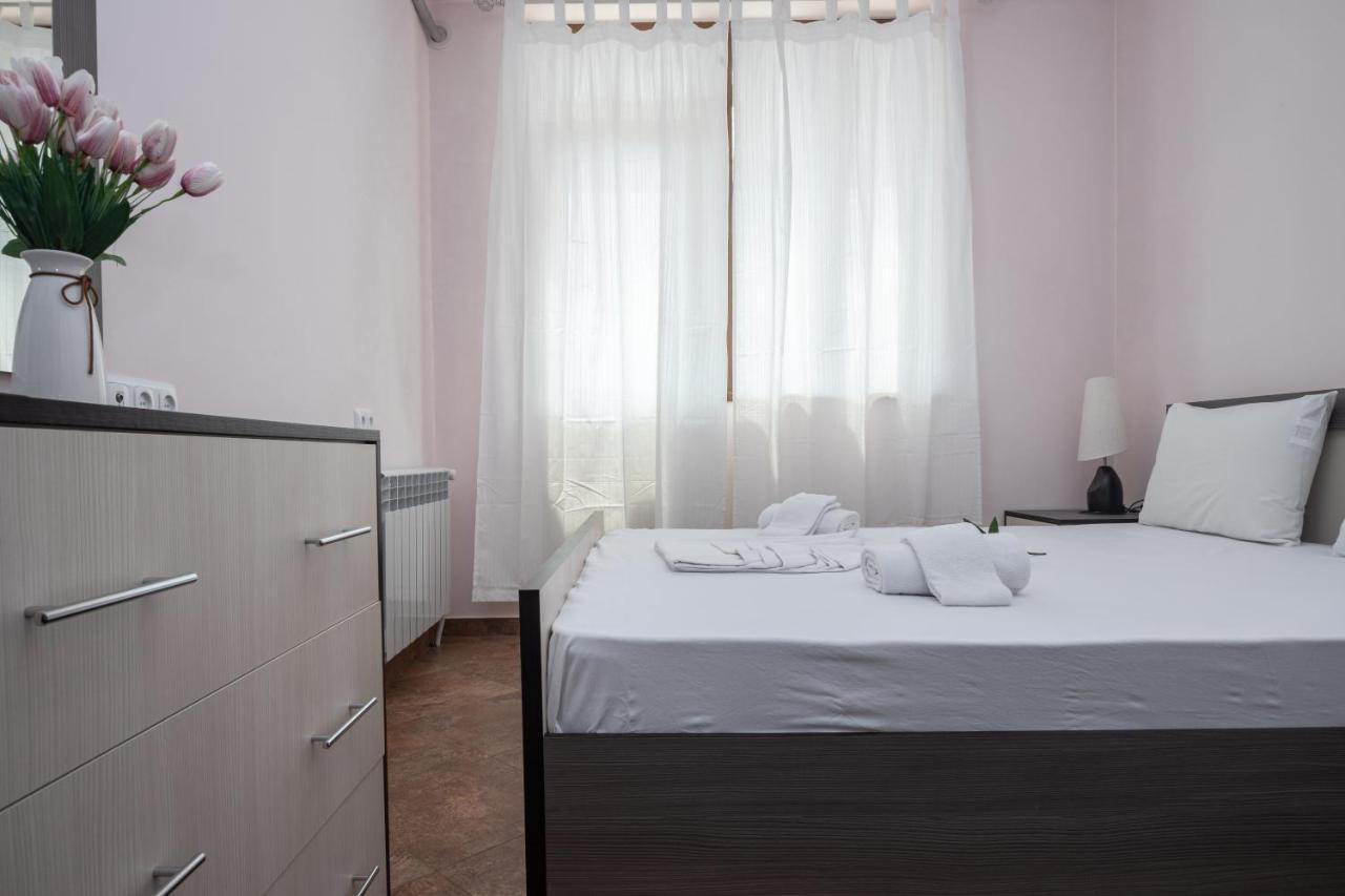 Stay Inn Apartments On Amiryan 4-6 Yerevan Ngoại thất bức ảnh