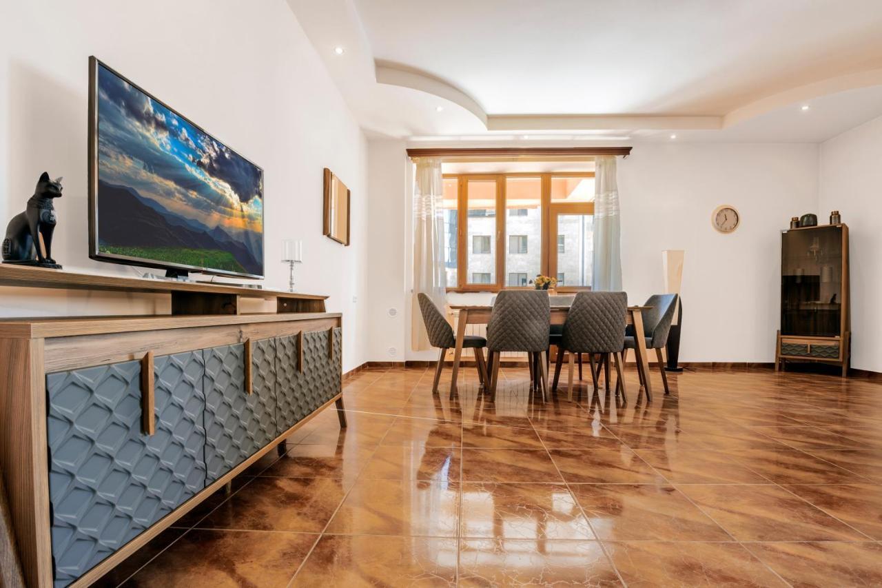 Stay Inn Apartments On Amiryan 4-6 Yerevan Ngoại thất bức ảnh
