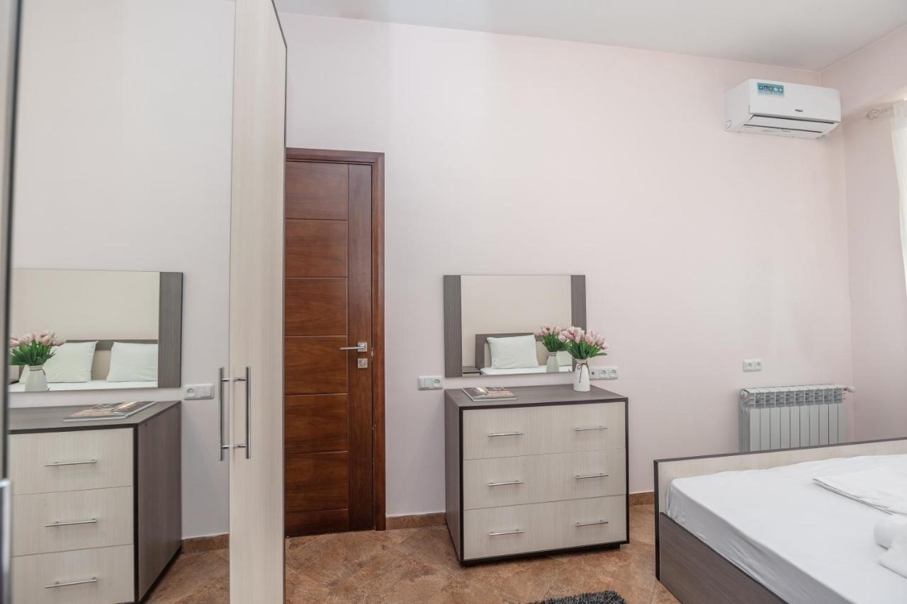 Stay Inn Apartments On Amiryan 4-6 Yerevan Ngoại thất bức ảnh