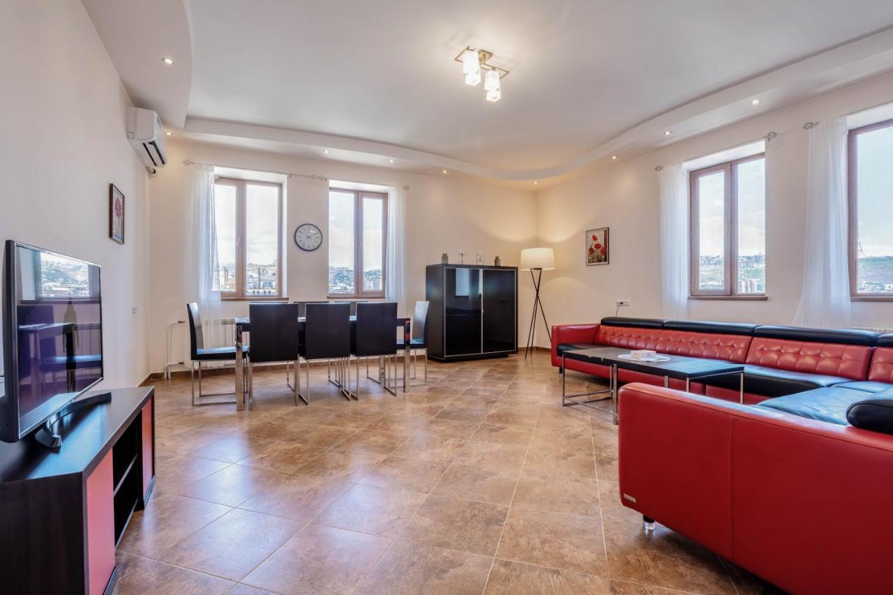 Stay Inn Apartments On Amiryan 4-6 Yerevan Ngoại thất bức ảnh