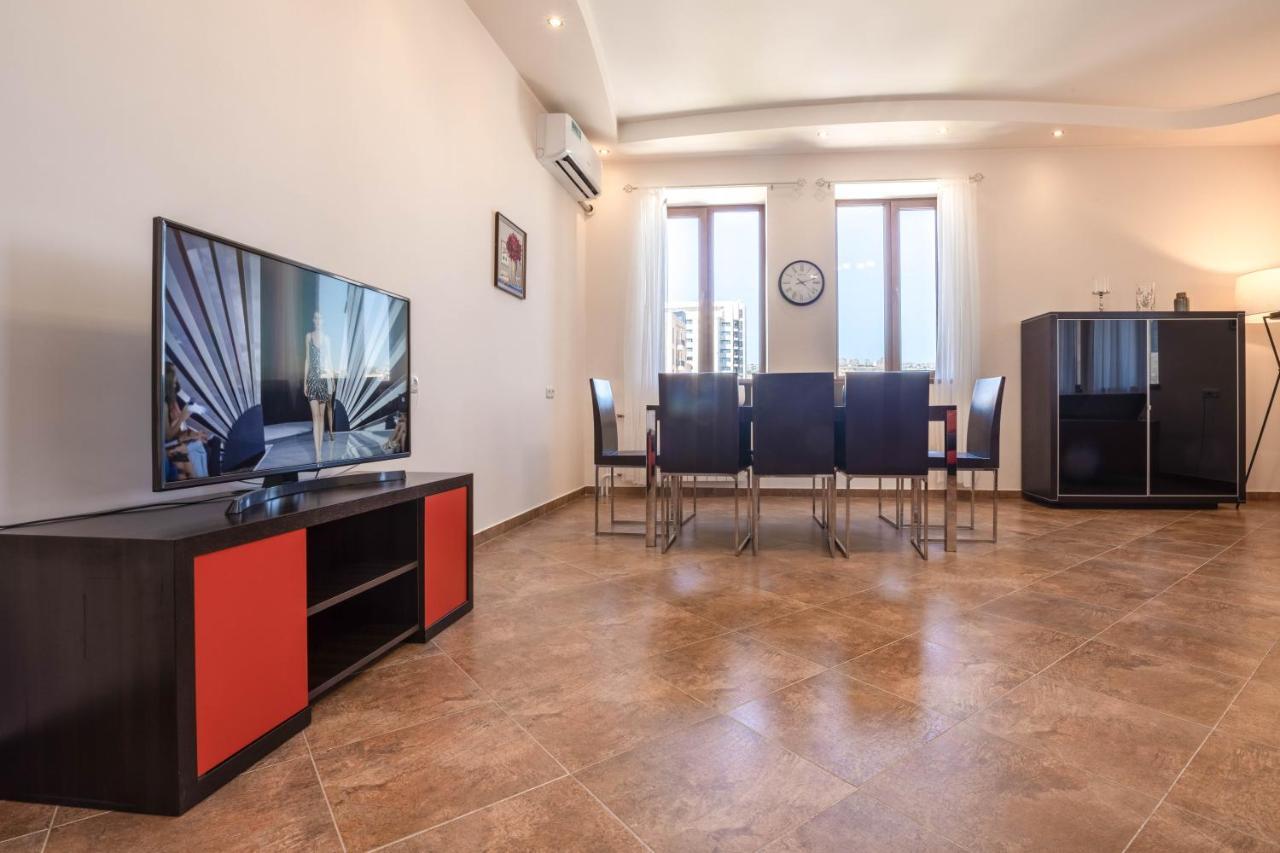 Stay Inn Apartments On Amiryan 4-6 Yerevan Ngoại thất bức ảnh